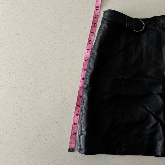 NWT Free People Vegan Leather Black Skirt - Picture 9 of 9